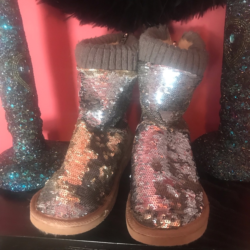 Victoria’s Secret suede sequin house slipper 7